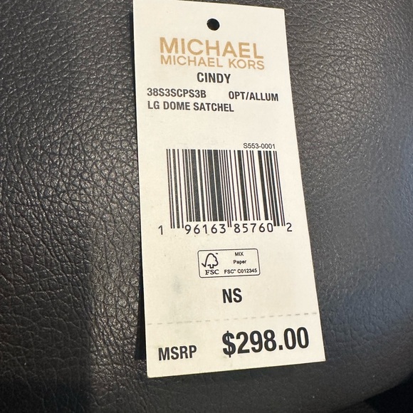 Like new Michael kors Cindy large dome satchel - Picture 6 of 9